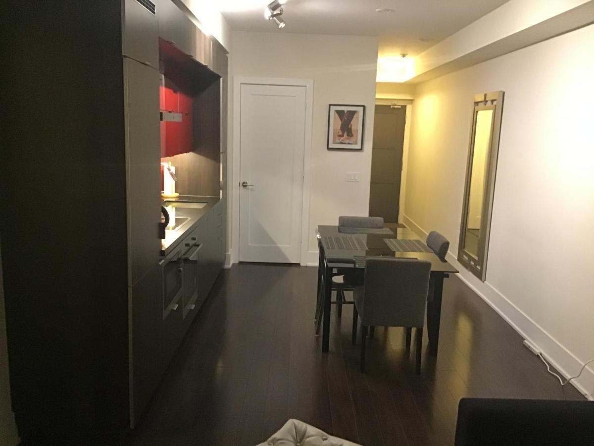 Luxury Condo On Cn Tower Toronto Zewnętrze zdjęcie